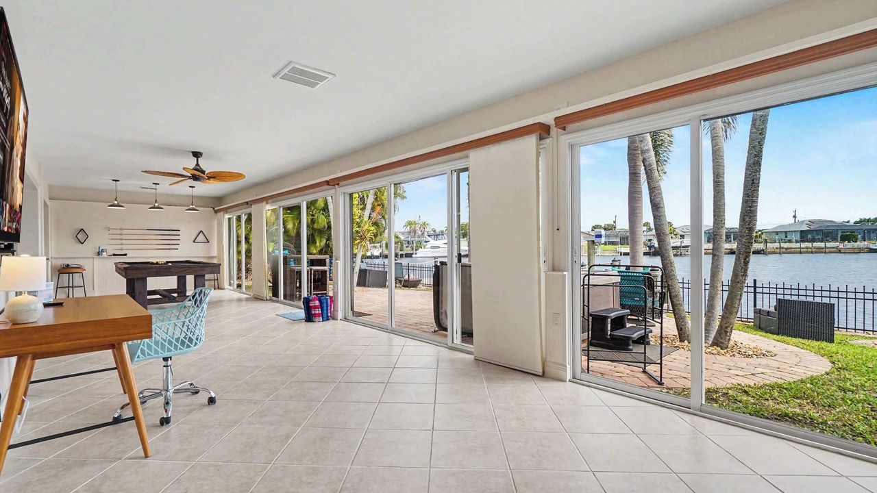 Photo of Bedroom in Fort Myers Shores