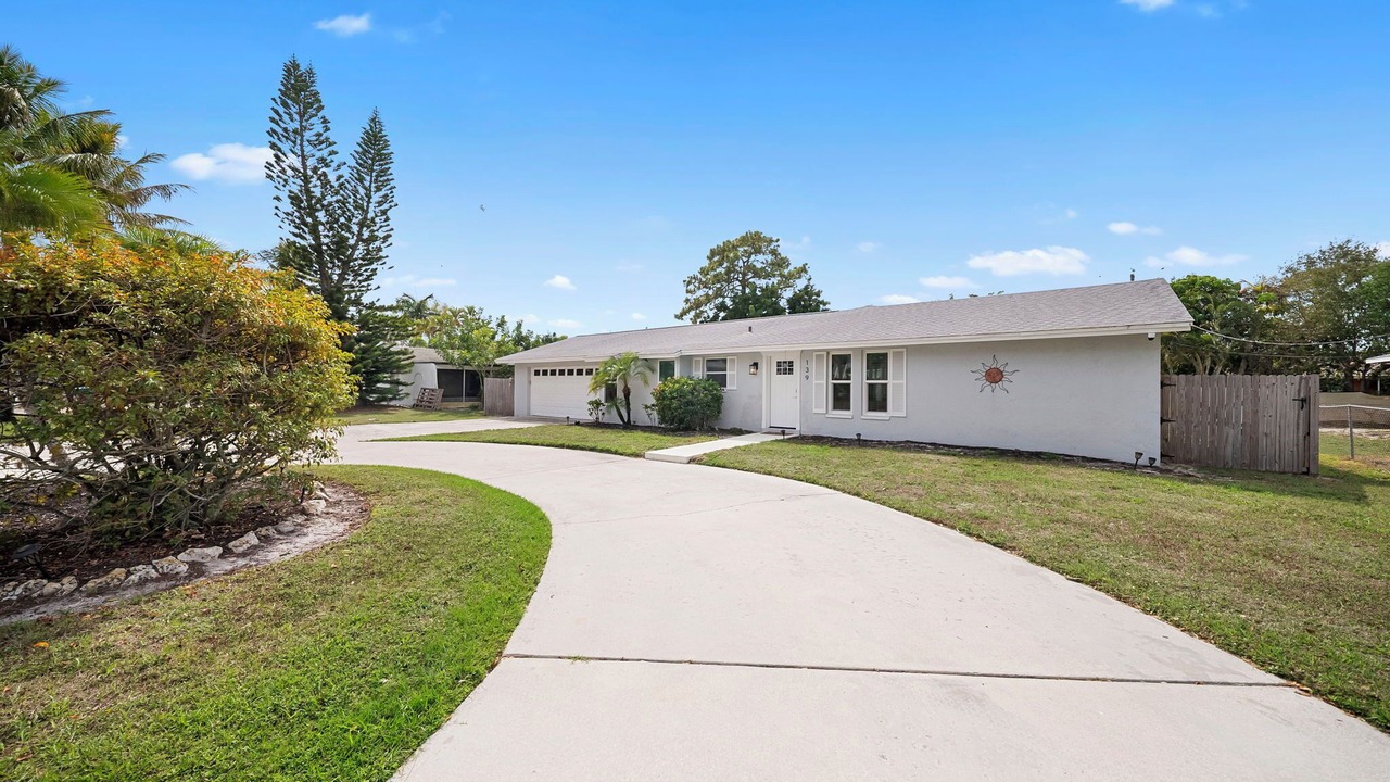 Photo of Outdoor in Palm River Estates
