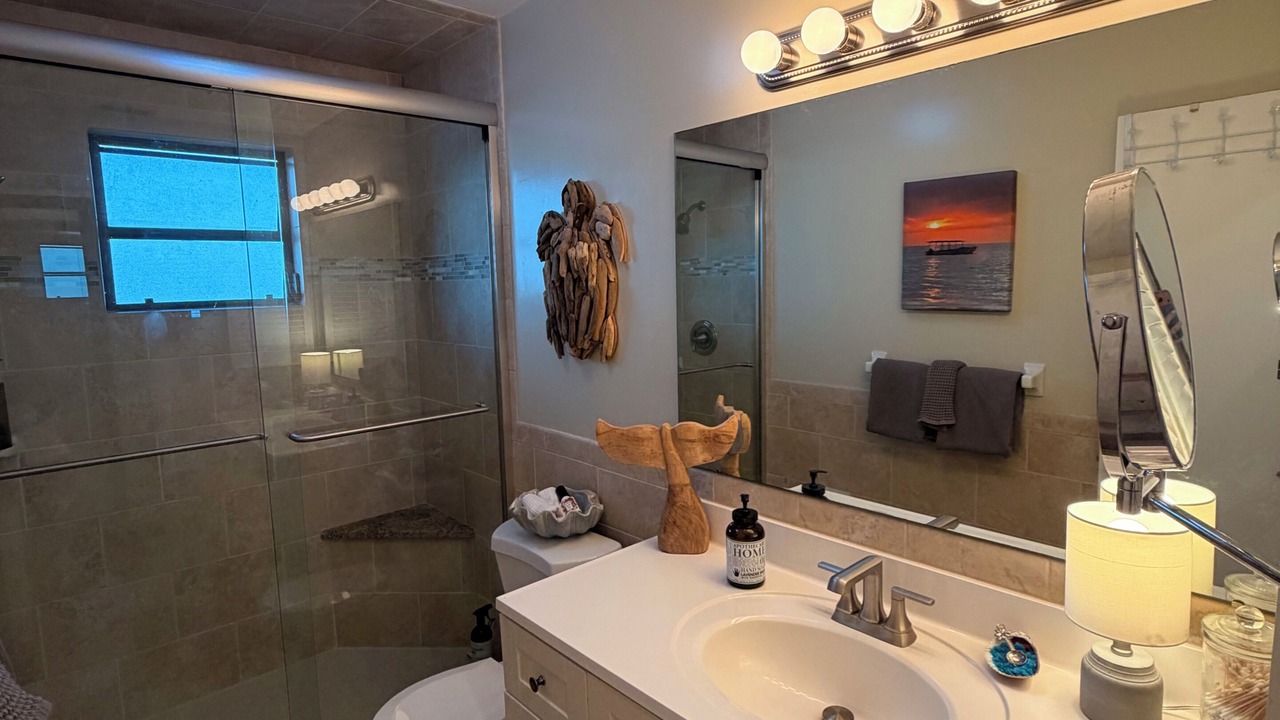Photo of Bathroom in Bokeelia