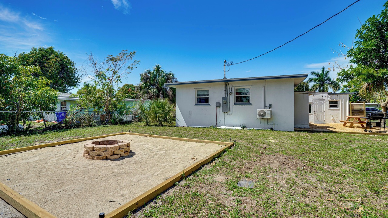Photo of Outdoor in Fort Myers