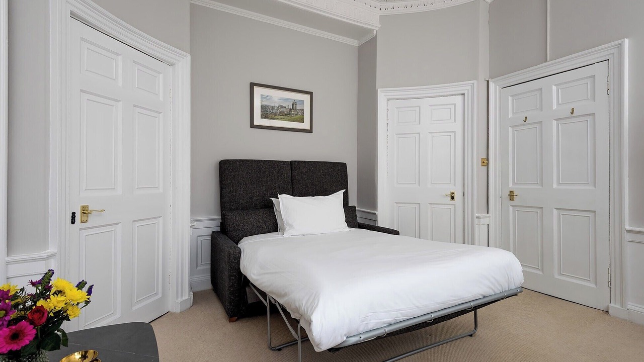 Photo of Bedroom in Newington