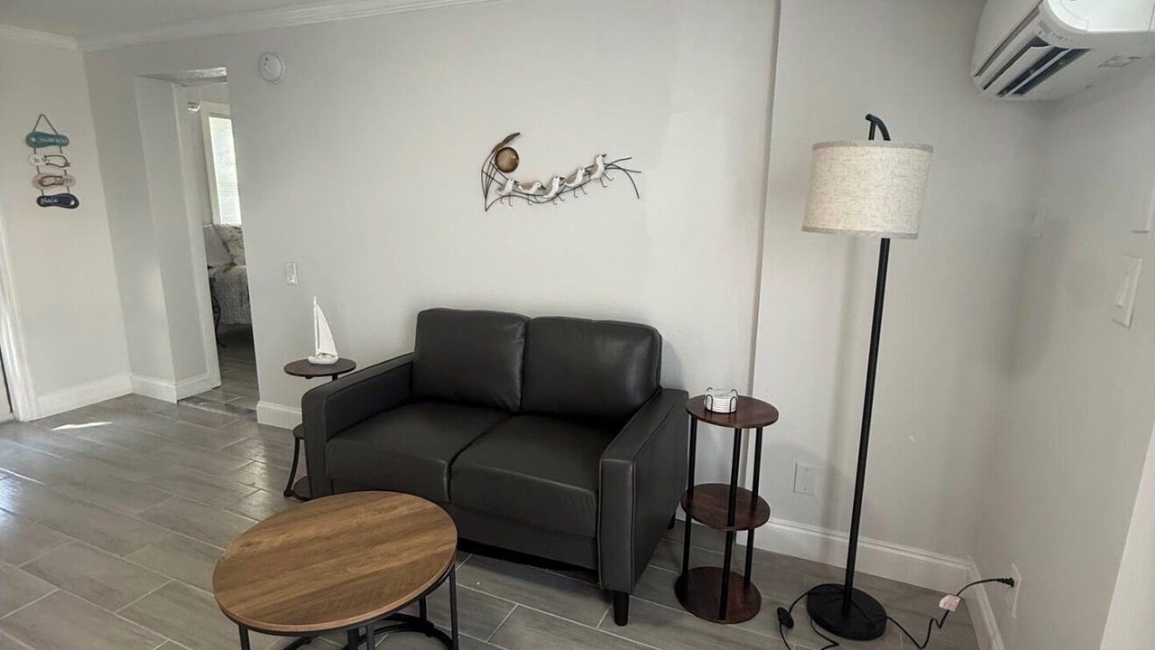 Photo of Livingroom in Bay Esplanade