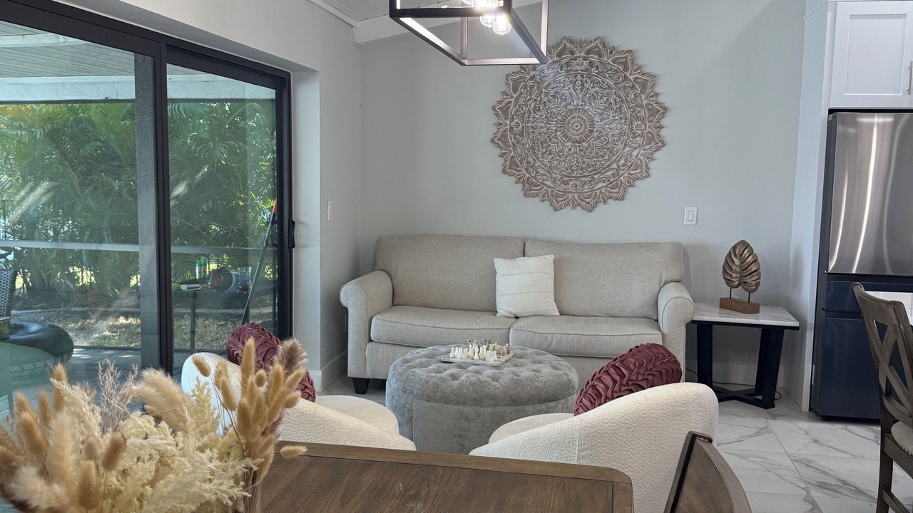 Photo of Livingroom in Eight Lakes