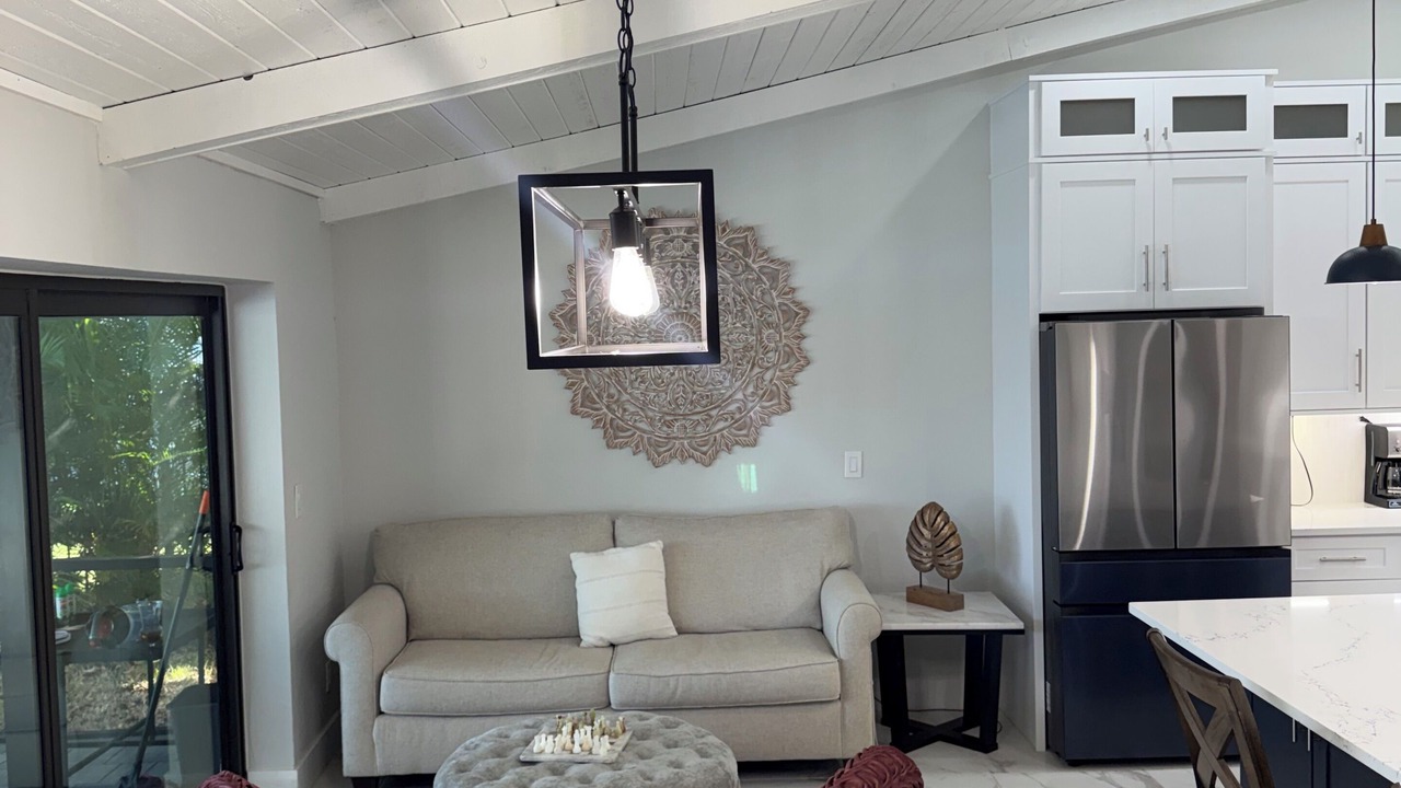 Photo of Livingroom in Eight Lakes