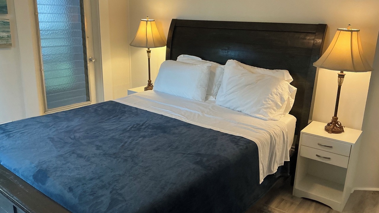 Photo of Bedroom in Rainbow Groves