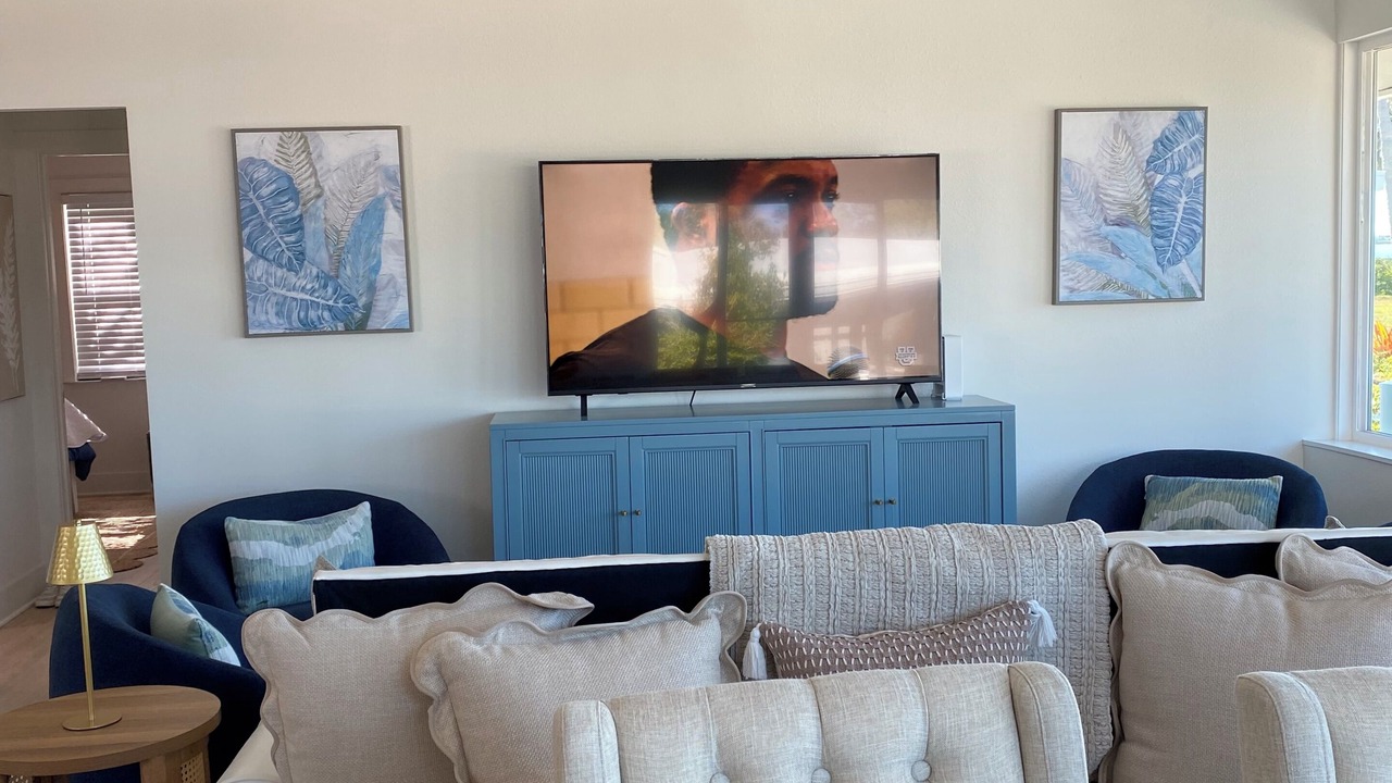 Photo of Livingroom in Englewood