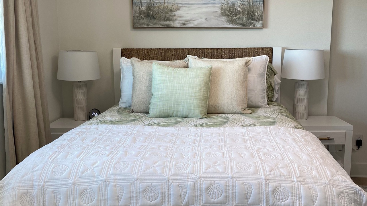 Photo of Bedroom in Englewood