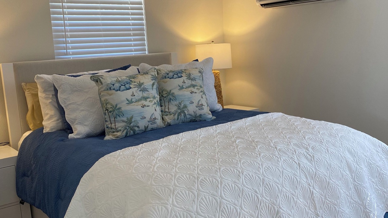Photo of Bedroom in Englewood