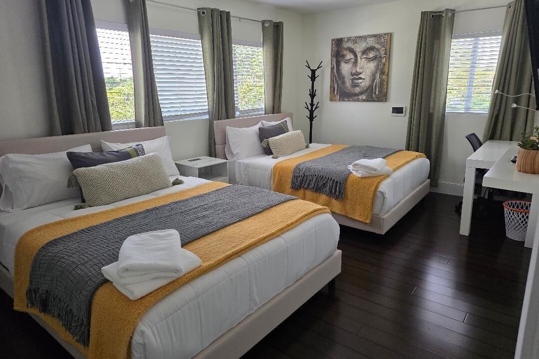 Photo of Bedroom in Ludlam