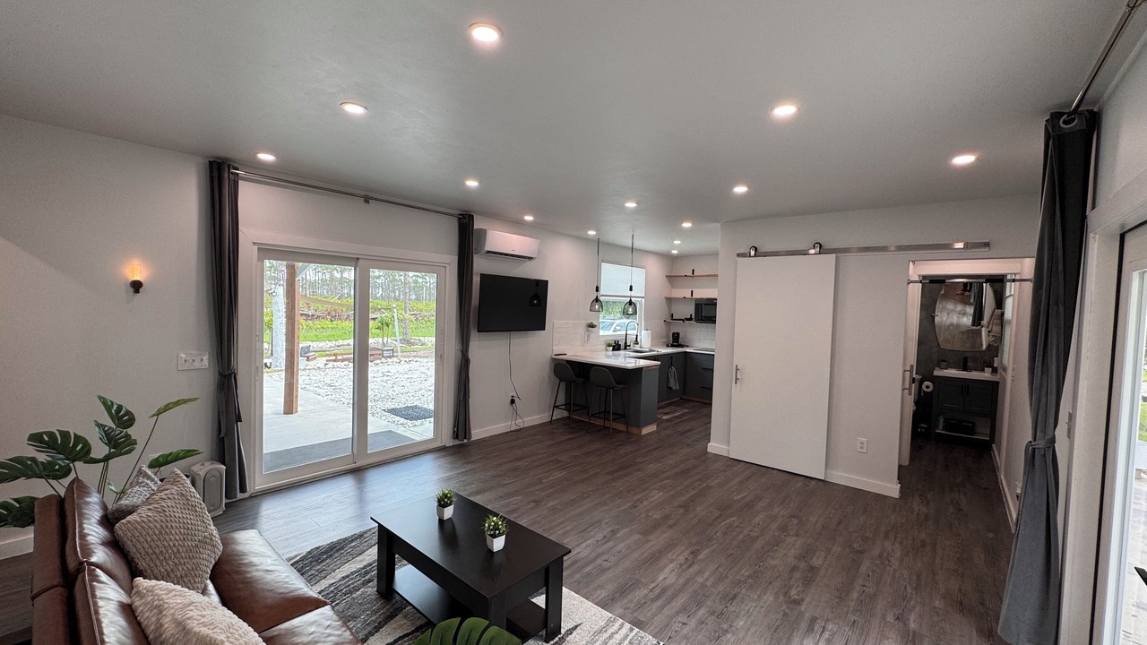 Photo of Livingroom in Port Charlotte