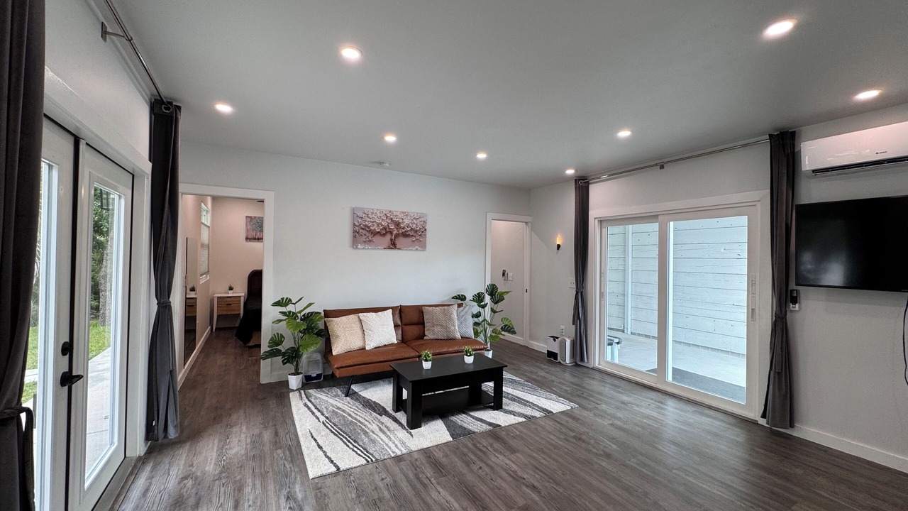 Photo of Livingroom in Port Charlotte