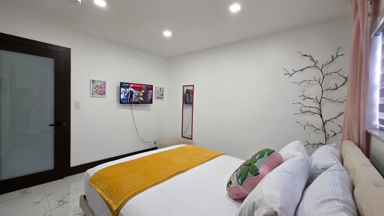 Photo of Bedroom in Driftwood
