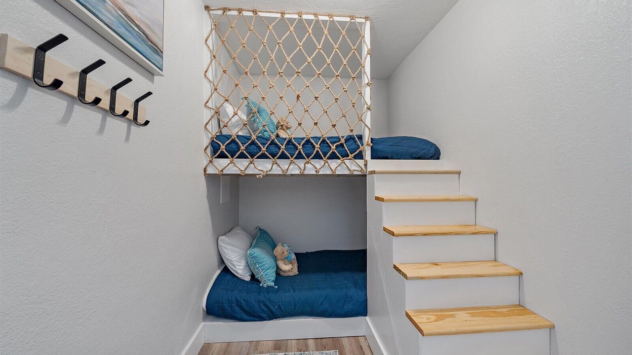 Photo of Bedroom in Arlington Park