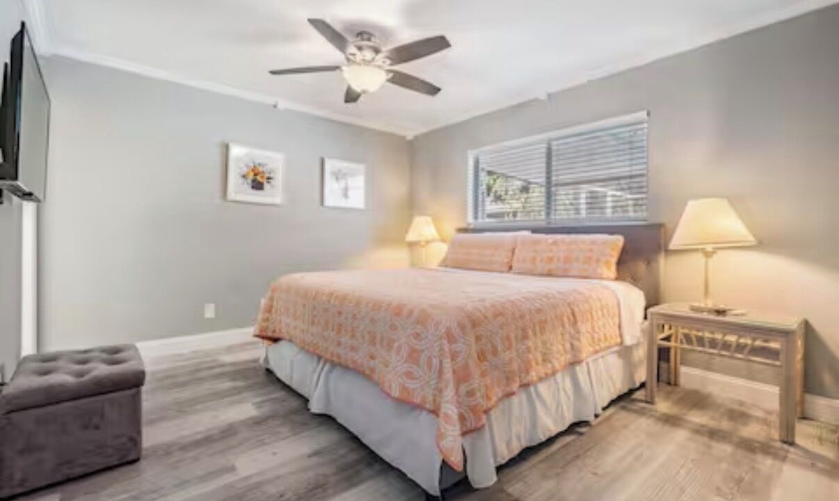 Photo of Bedroom in Oldsmar