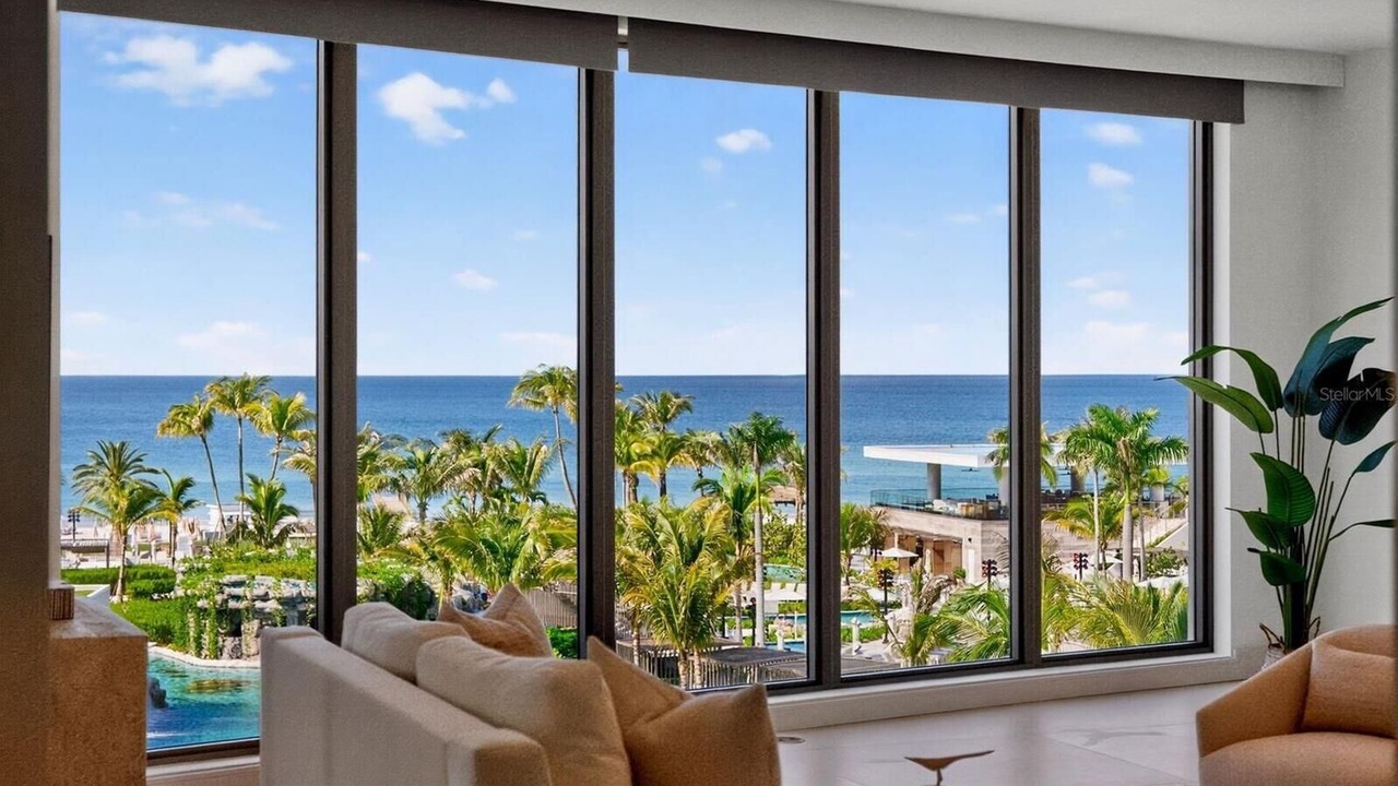 Photo of Livingroom in Longboat Key