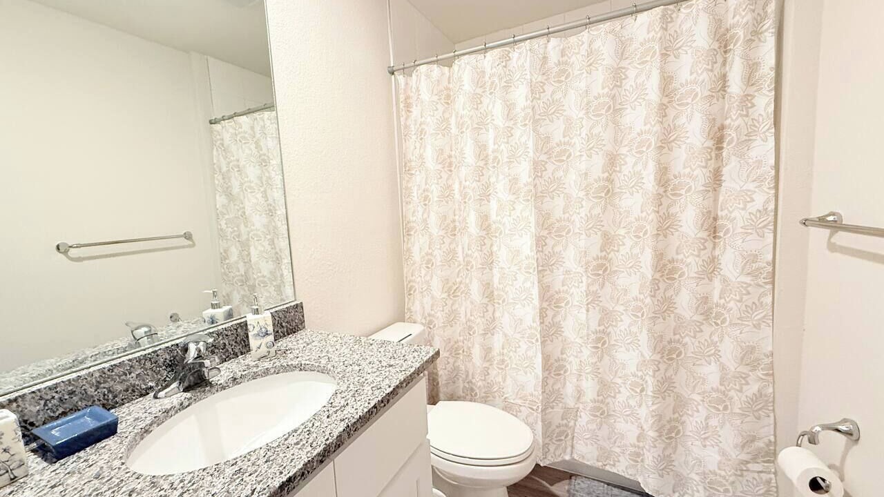 Photo of Bathroom in Harris