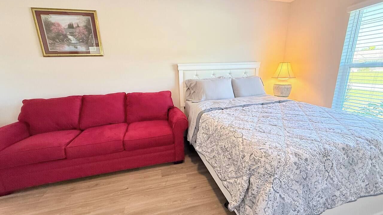 Photo of Bedroom in Harris