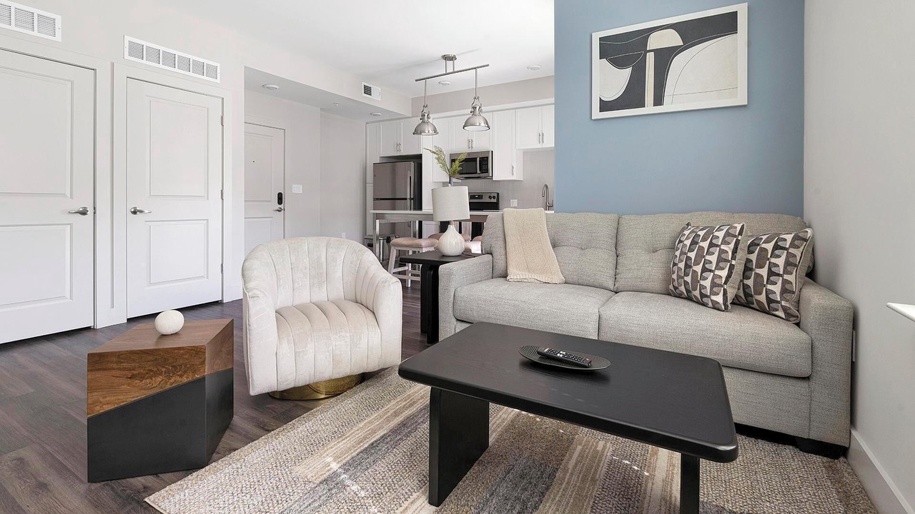 Photo of Livingroom in West 1st Street