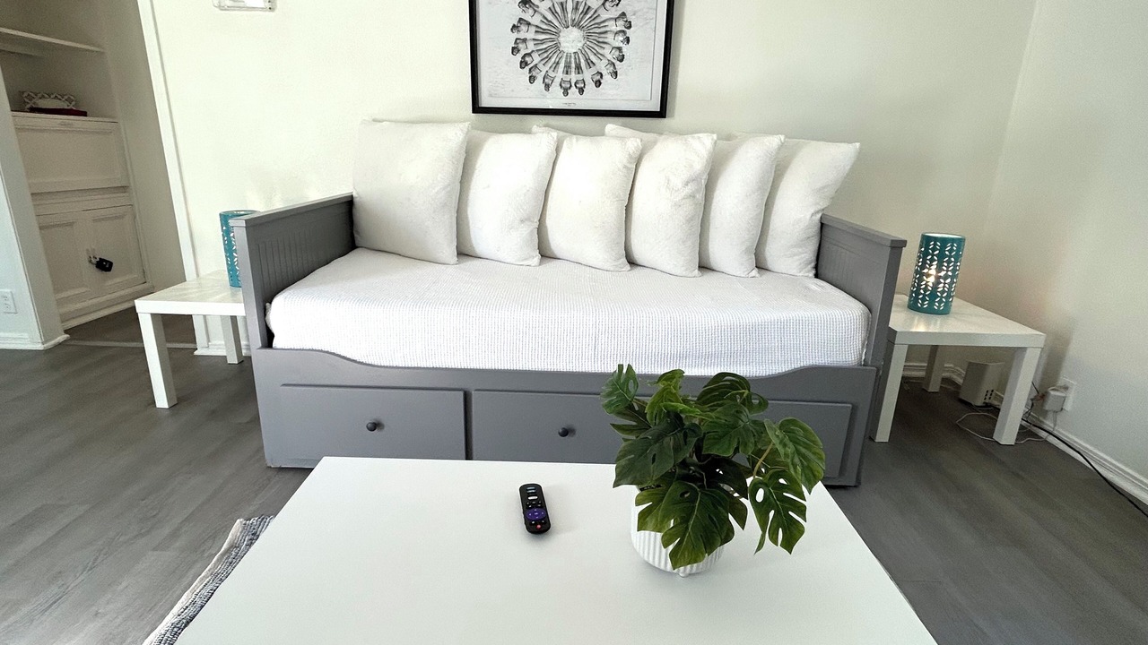 Photo of Bedroom in Bokeelia