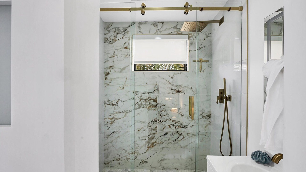 Photo of Bathroom in Edgewater