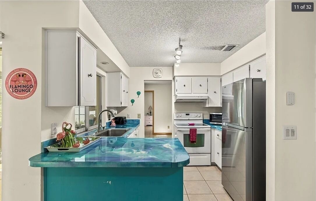 Photo of Kitchen in Lochmoor Waterway Estates