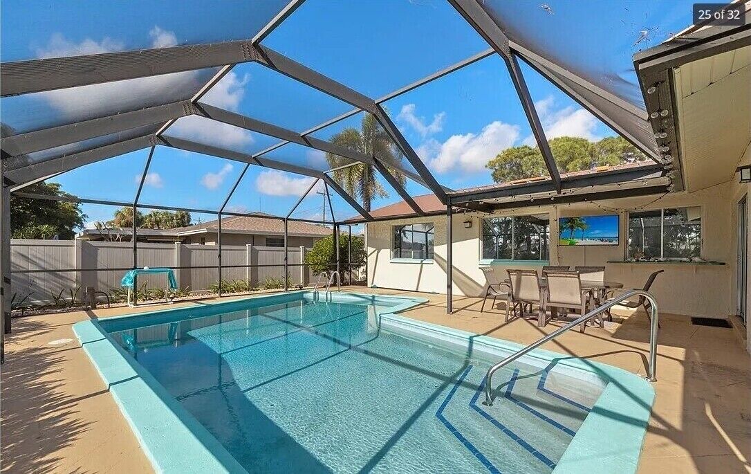 Photo of Outdoor in Lochmoor Waterway Estates