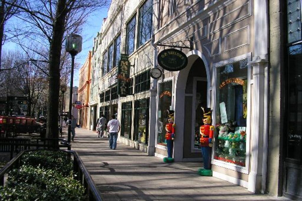 Photo of Others in Conestee