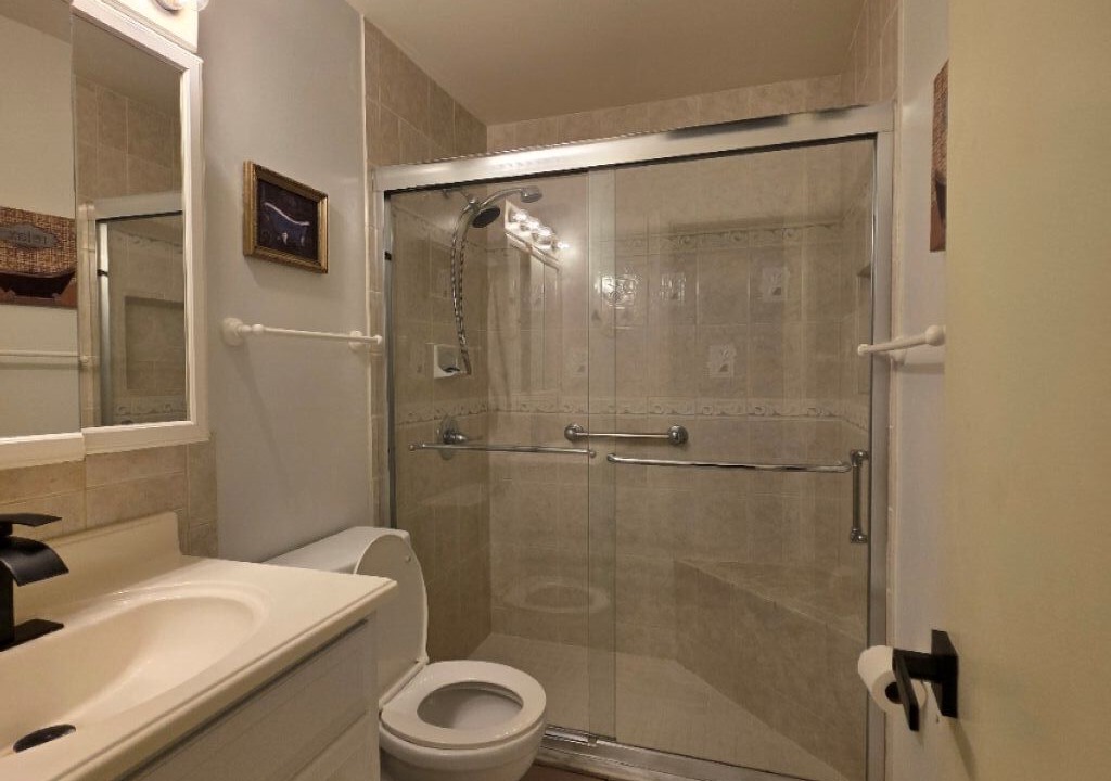 Photo of Bathroom in Charlotte Harbor