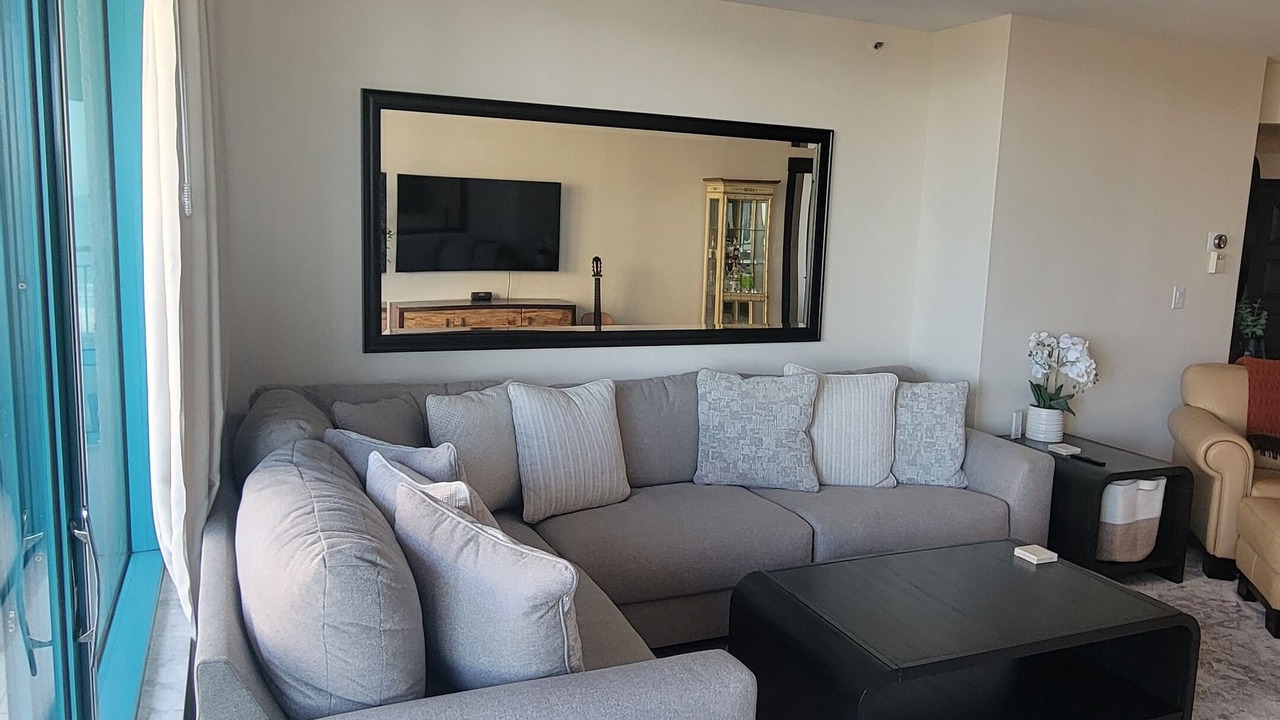 Photo of Livingroom in Sand Key