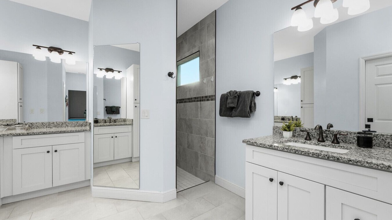 Photo of Bathroom in Rotonda Lakes