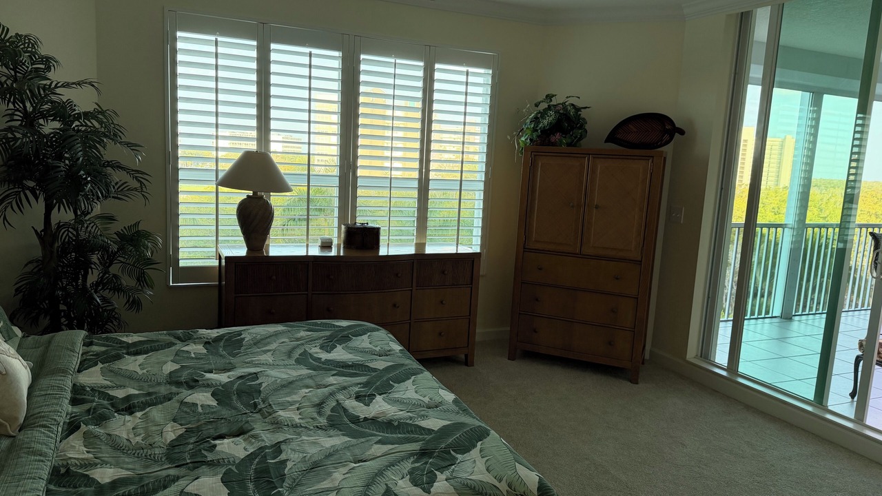 Photo of Bedroom in Vanderbilt Beach