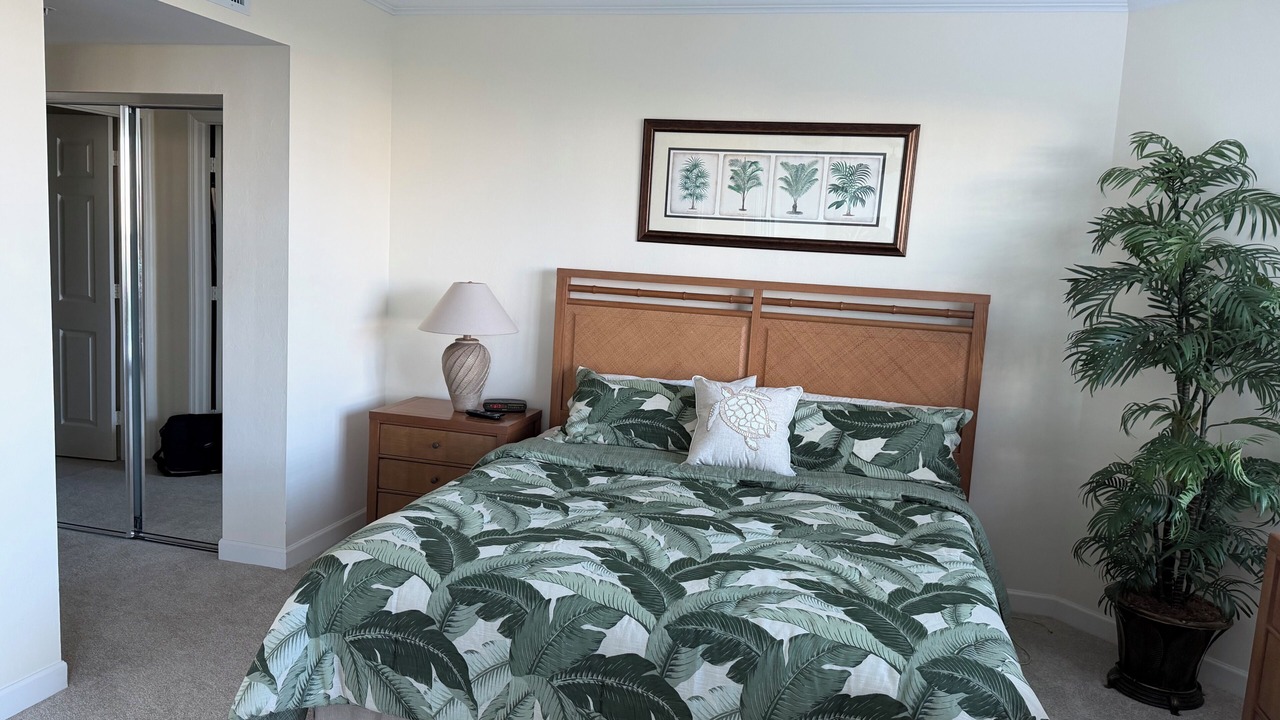 Photo of Bedroom in Vanderbilt Beach