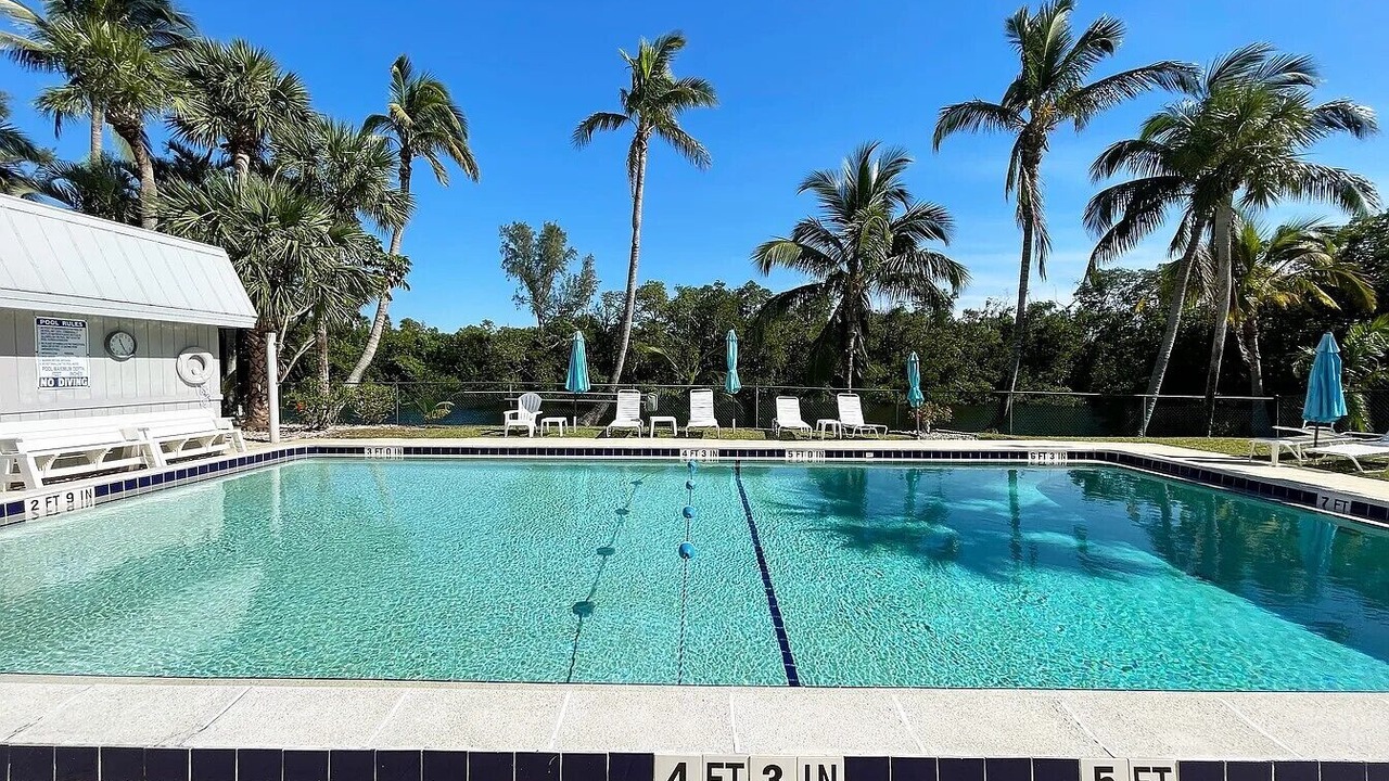 Photo of Outdoor in Lochmoor Waterway Estates