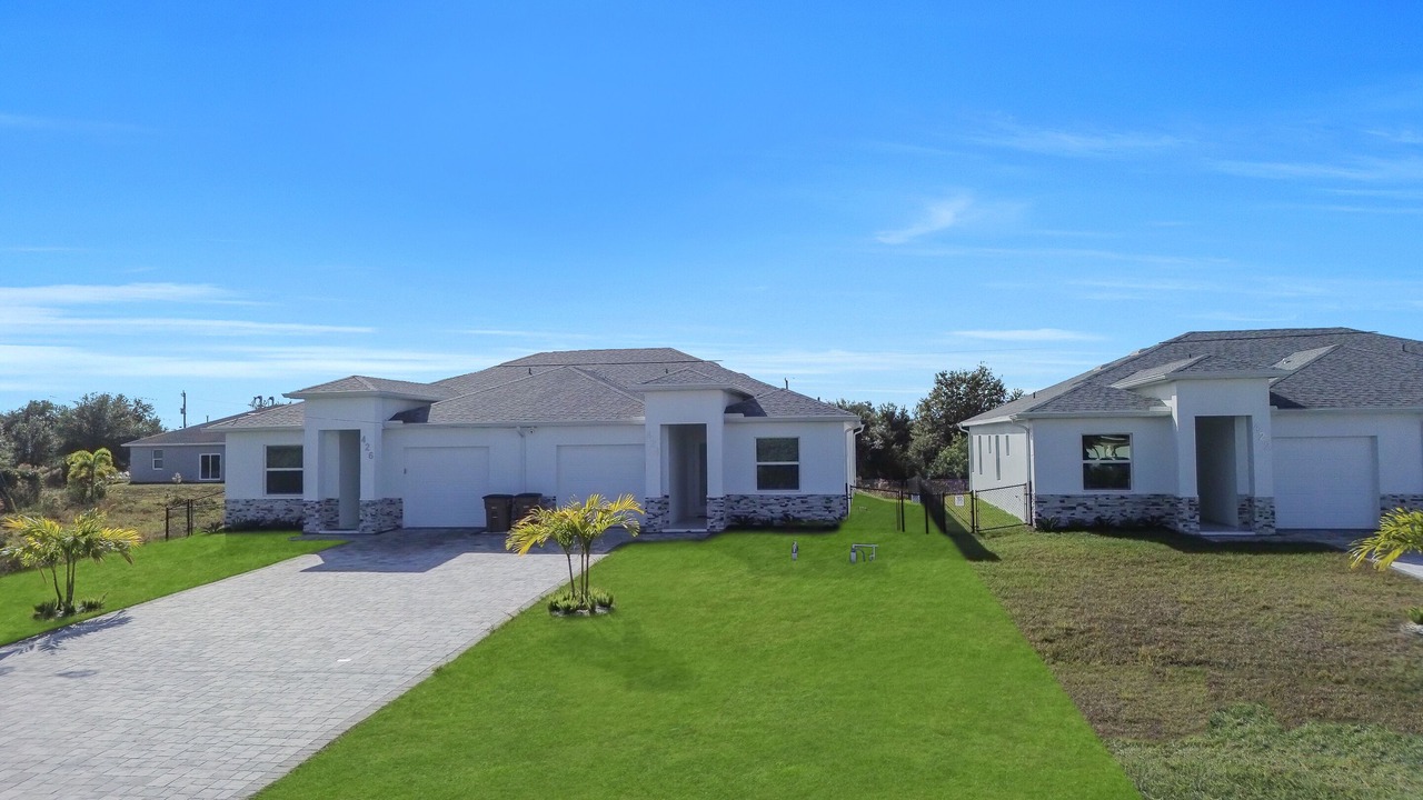 Photo of Outdoor in Lehigh Acres
