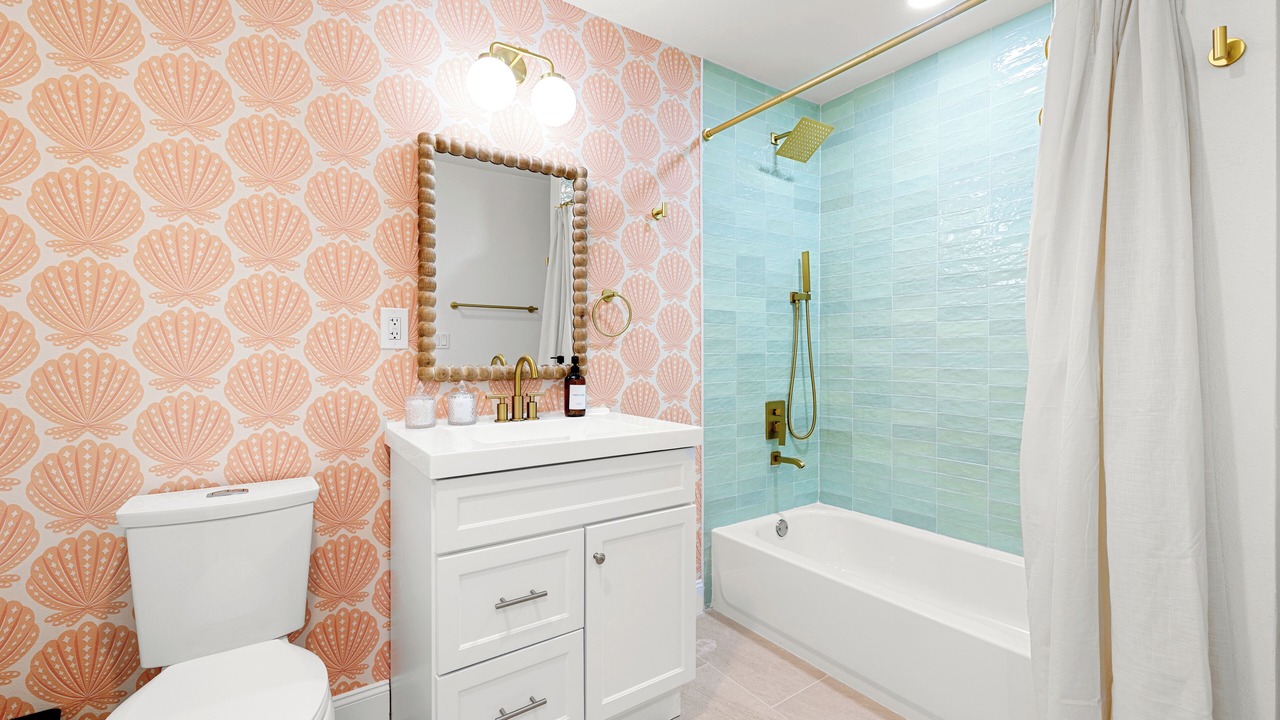 Photo of Bathroom in Trailer Estates