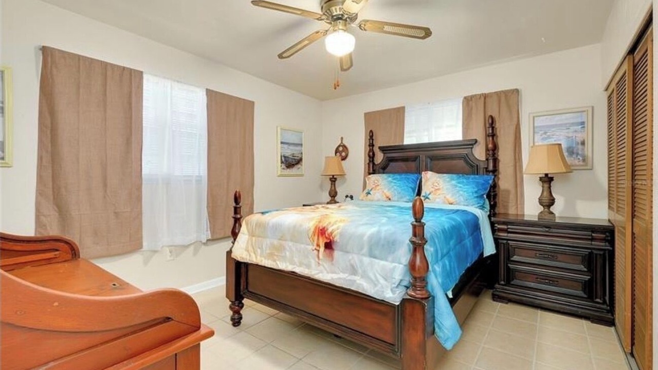 Photo of Bedroom in Edgewater