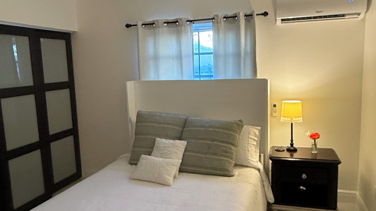 Photo of Bedroom in Cutler Bay