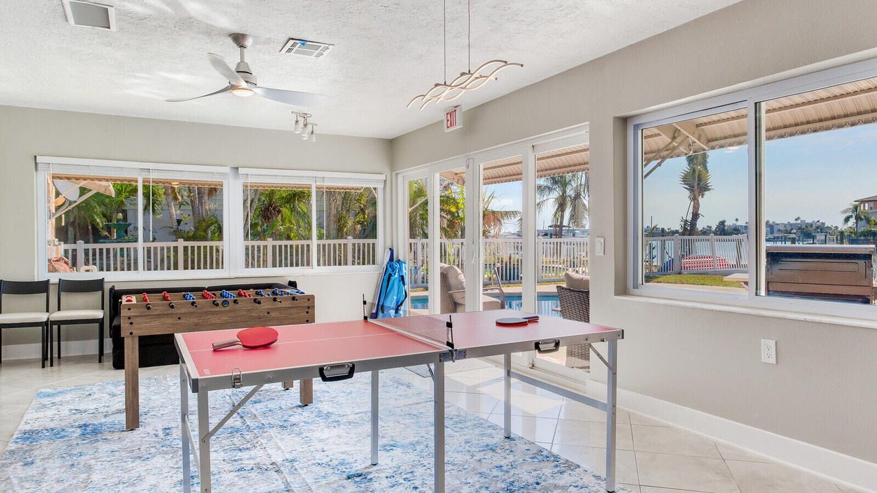 Photo of Bedroom in Redington Beach