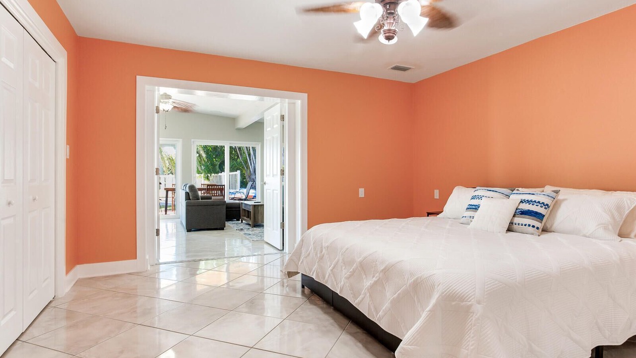 Photo of Bedroom in Redington Beach