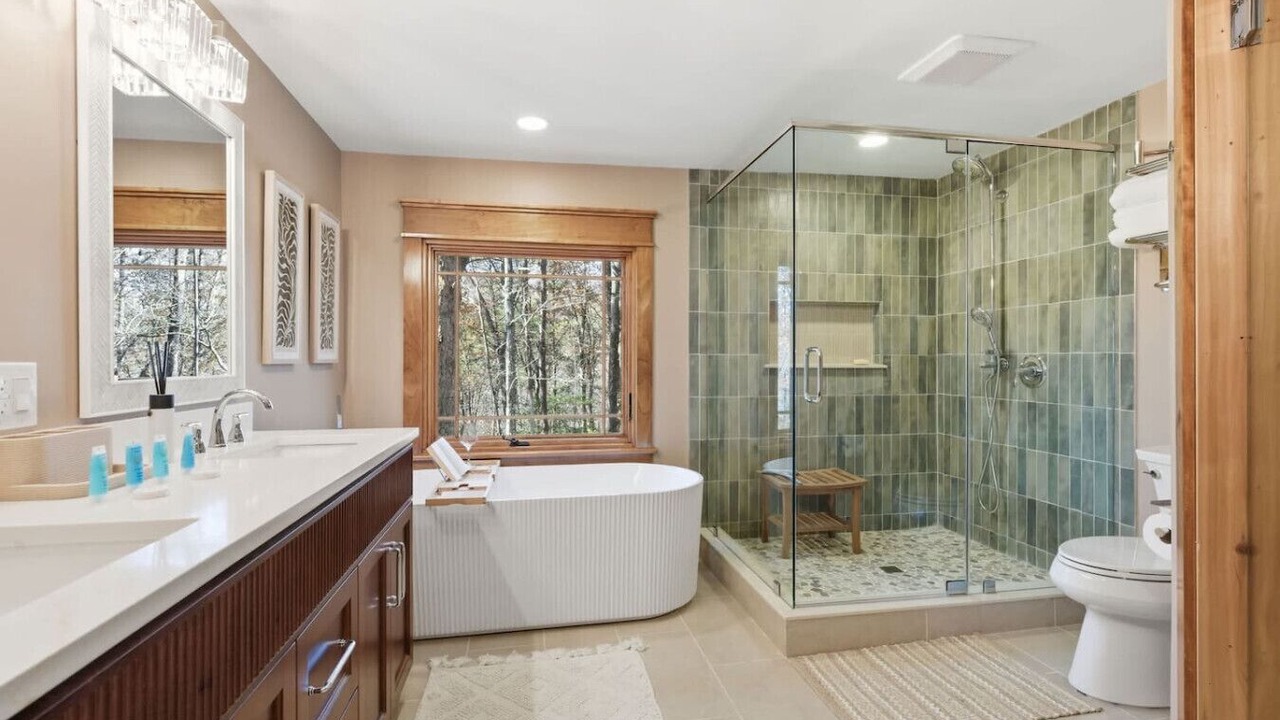 Photo of Bathroom in Tigerville