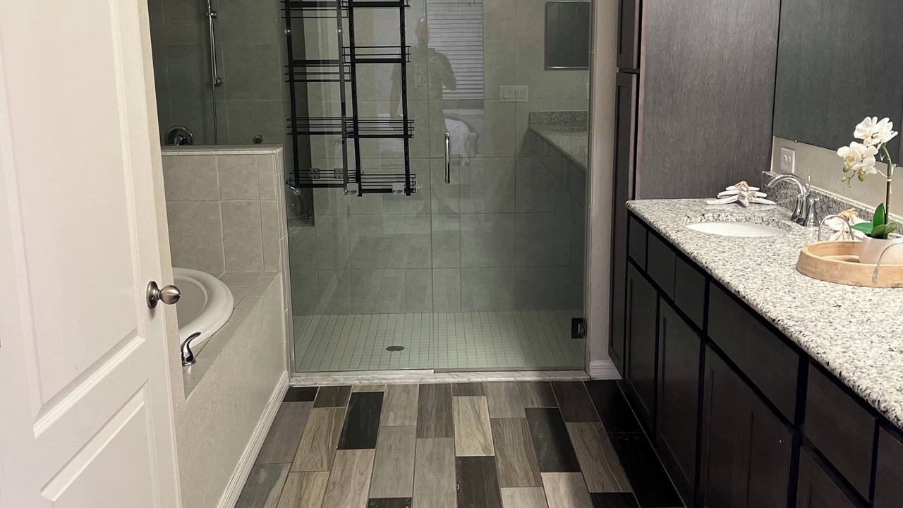 Photo of Bathroom in Port Charlotte