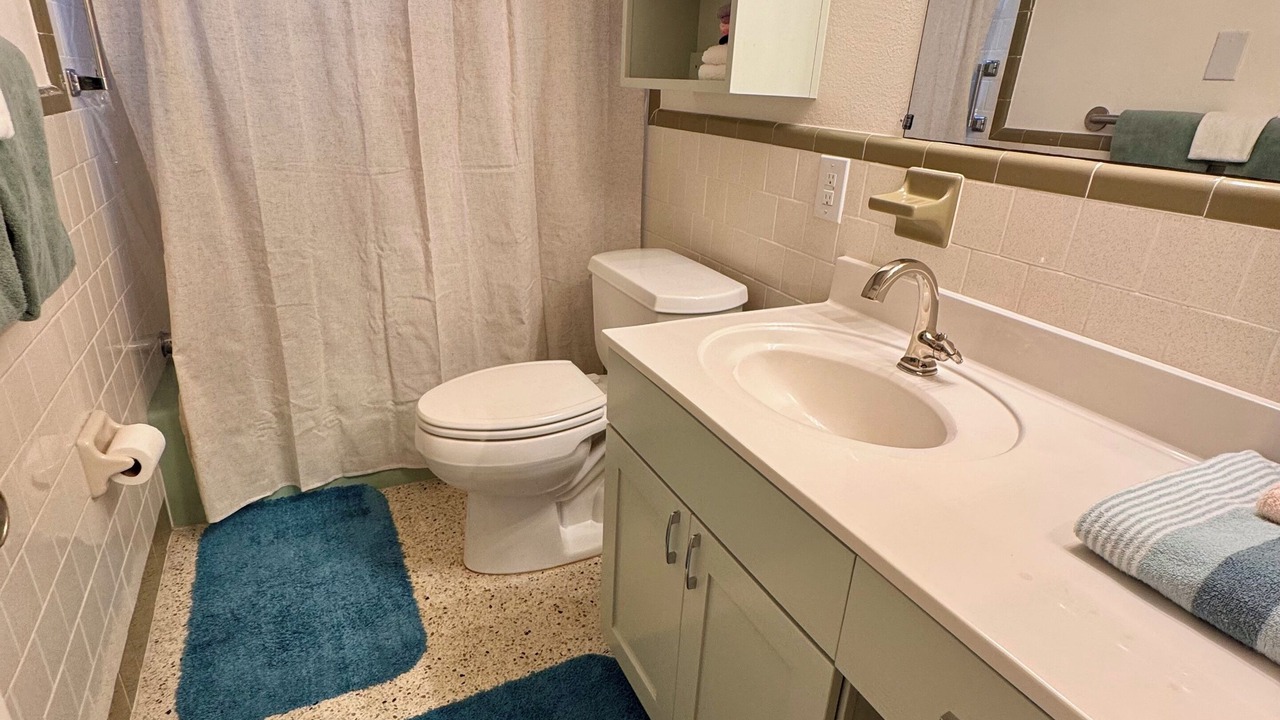 Photo of Bathroom in Bokeelia