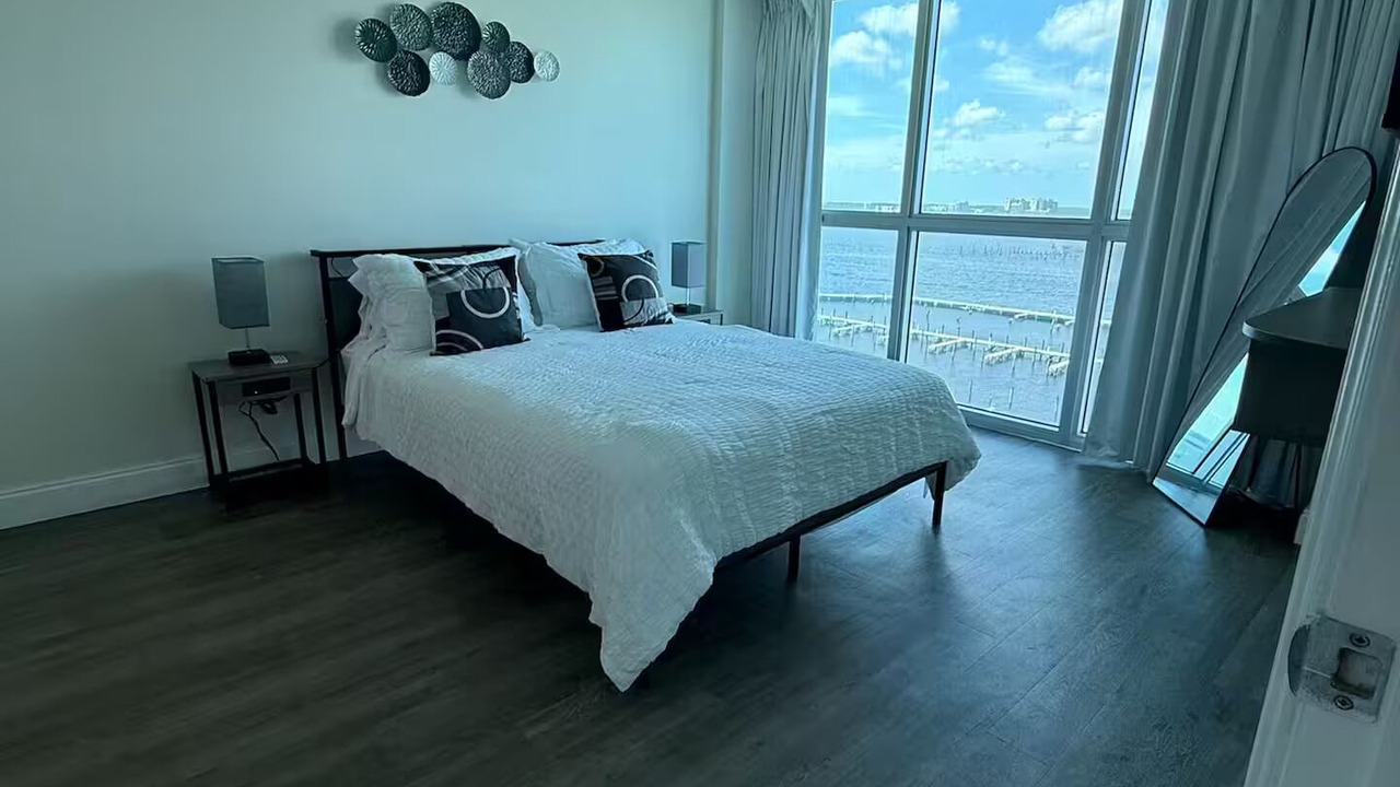 Photo of Bedroom in Fort Myers River District