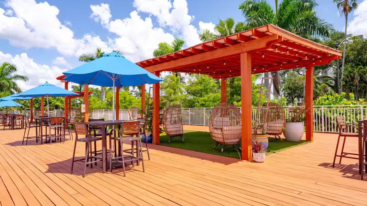 Photo of Outdoor in Fort Myers River District