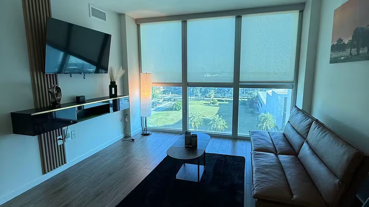 Photo of Livingroom in Downtown Historic District