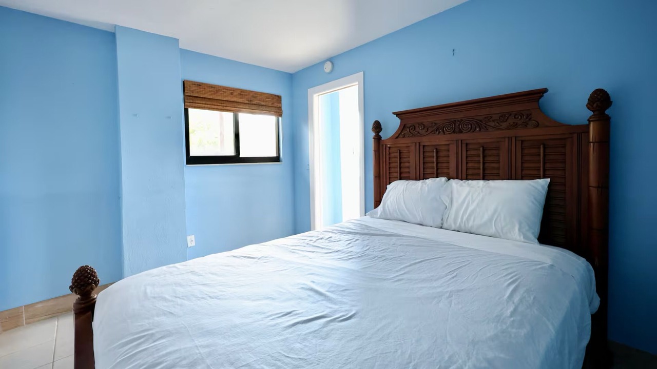 Photo of Bedroom in Bokeelia