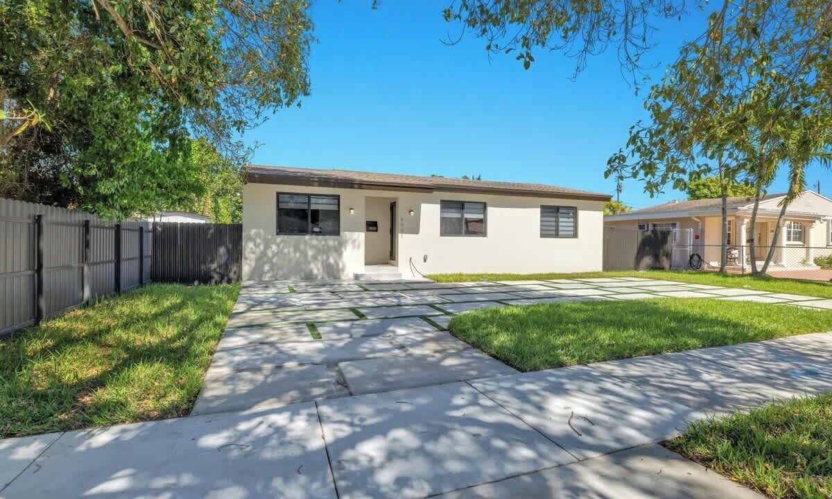 Photo of Outdoor in Coral Terrace