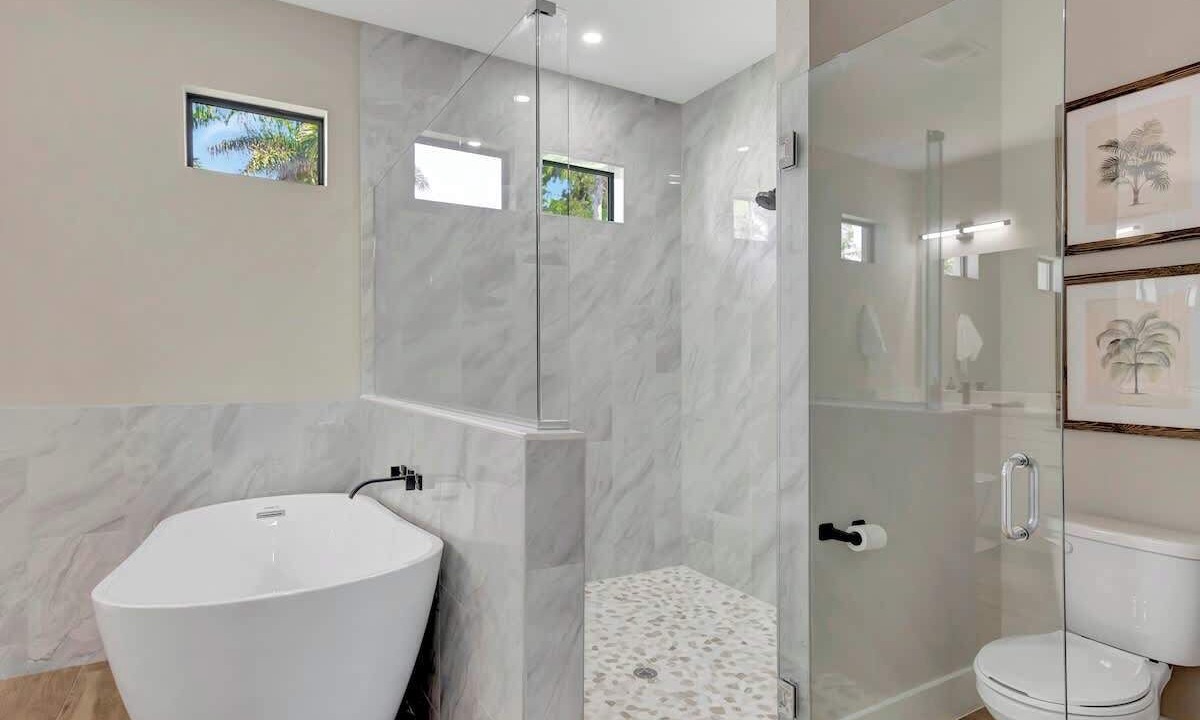 Photo of Bathroom in Bonita Springs