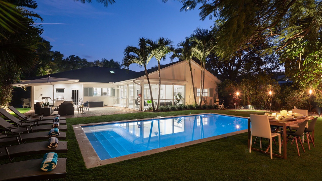 Photo of Outdoor in Old Naples
