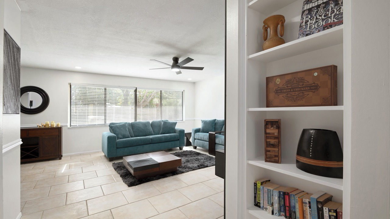 Photo of Livingroom in Palm Harbor